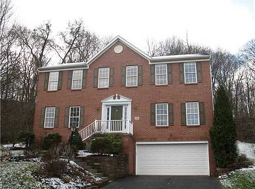 1st image of 275 Sutherland Dr