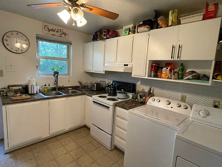 2265 Wolf St — Photo 7