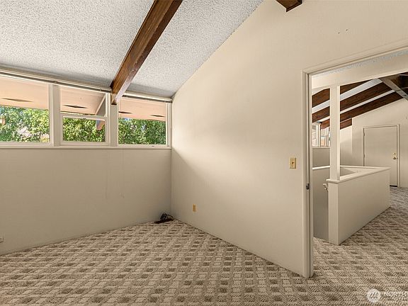 4th image of 107 Schafer Street #6A