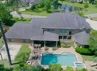 8203 Hideaway Lake Cir, Spring, TX 77389