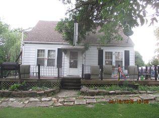 502 E Vienna St, Anna, IL 62906