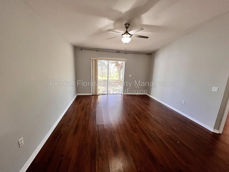 5647 Sycamore Canyon Dr — Photo 4