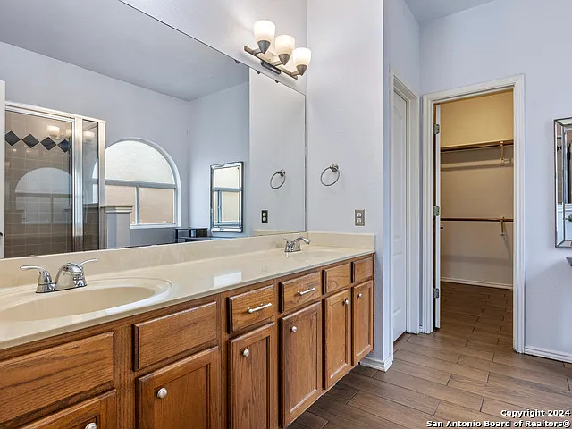 18 Nikita Dr — Photo 16