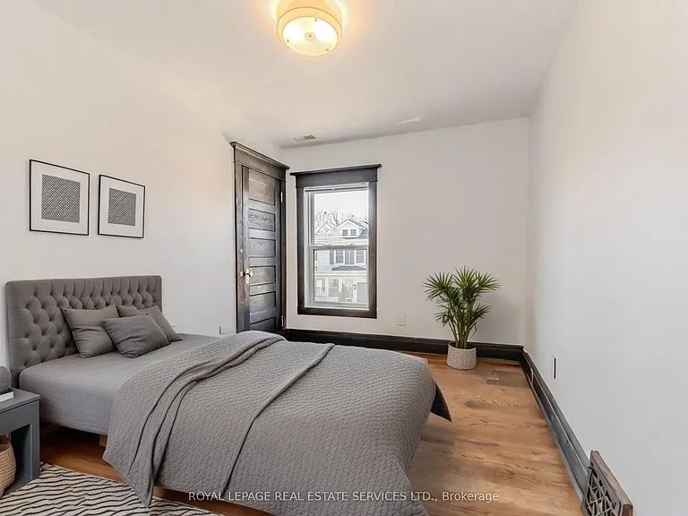 97 Glenmorris St — Photo 20