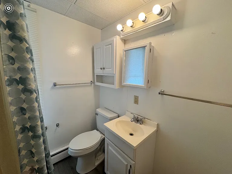 216 N Albemarle St #2 — Photo 4
