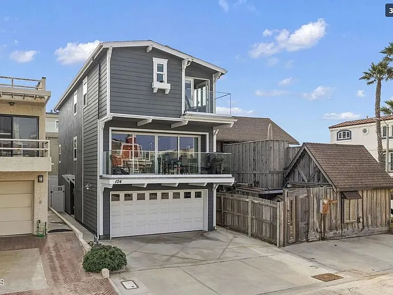 104 La Brea St — Photo 27