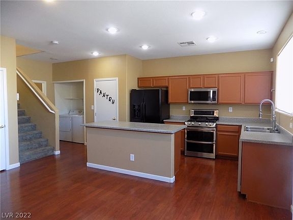 4th image of 6733 Whipplewood Way