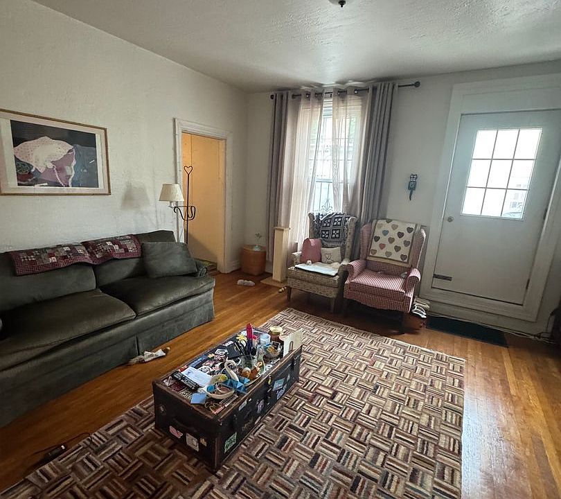 1st image of 5739 Walnut St #2