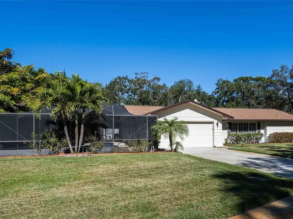 1830 Oak Forest Dr S, Clearwater, FL 33759