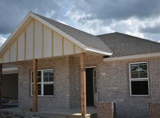 41 E Loveland Loop, Farmington, AR 72730