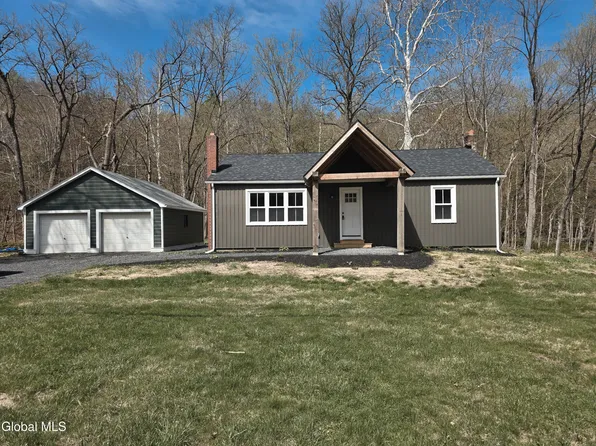 1196 State Route 143, Coeymans Hollow, NY 12046