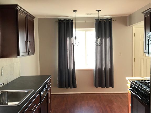 2nd image of 28010 Long St