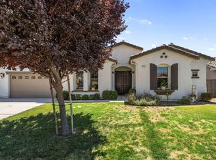 999 E Boornazian Ave, Fowler, CA 93625