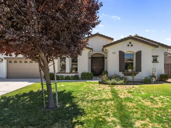 999 E Boornazian Ave, Fowler, CA 93625