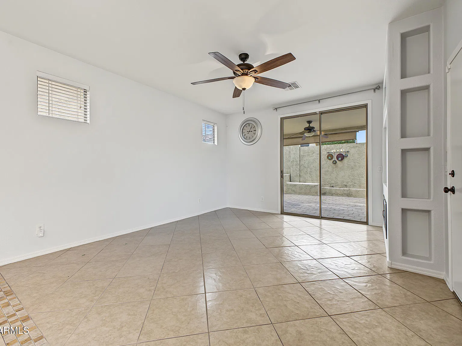 3 bed, 2.5 bath, 1907 sqft, $1,900 — Photo 4