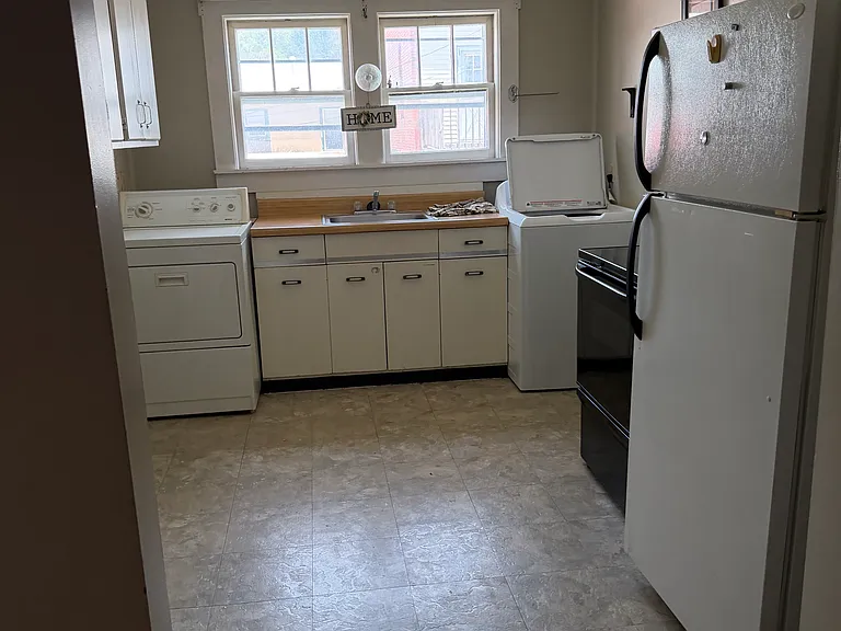 3 Graham St #3 — Photo 5