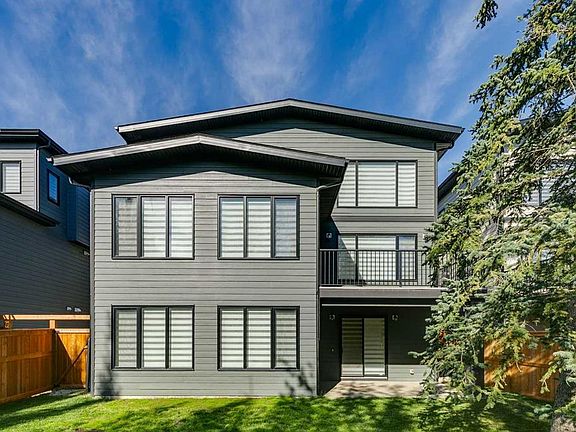 3rd image of 7901 N 8a Ave SW