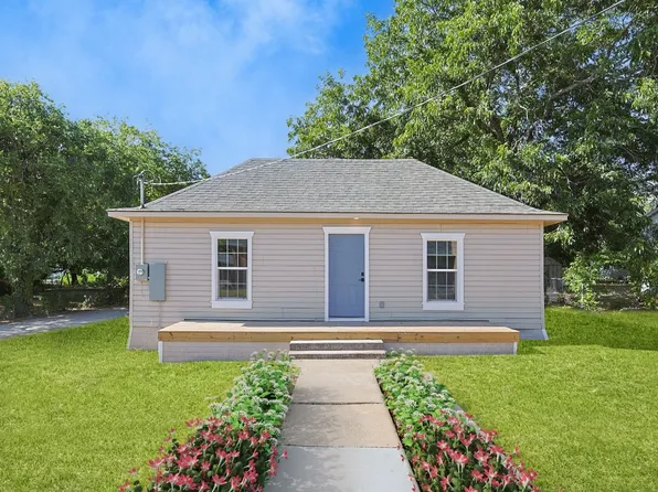 113 Wheeler St, Weatherford, TX 76086