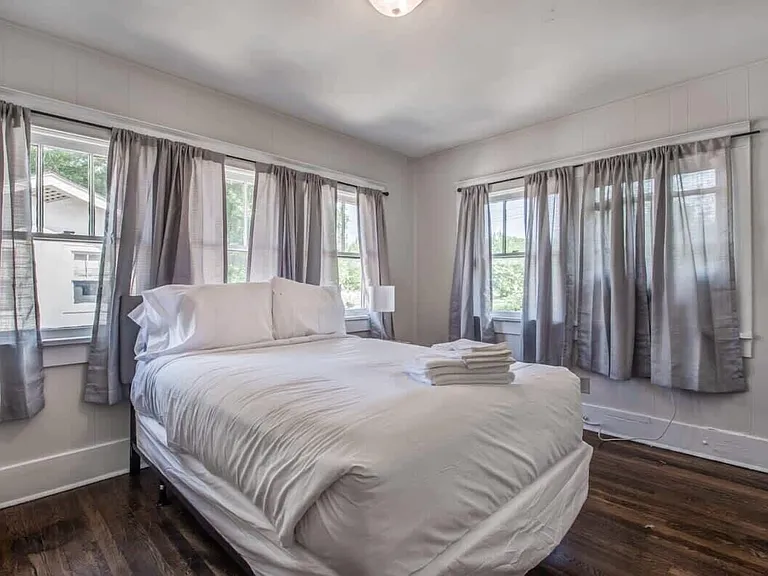 2385 Parkway Pl — Photo 40