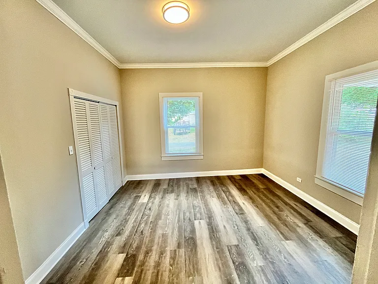 106 Hopper St — Photo 9