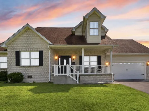 92 Saint Croix Way, Hazard, KY 41701