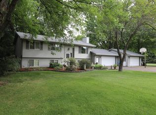 87 Lilac St, Lino Lakes, MN 55014