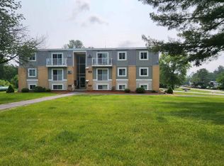 17B Mercury Dr, Londonderry, NH 03053