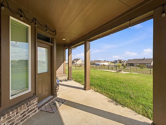 4th image of 123 Croft Ct