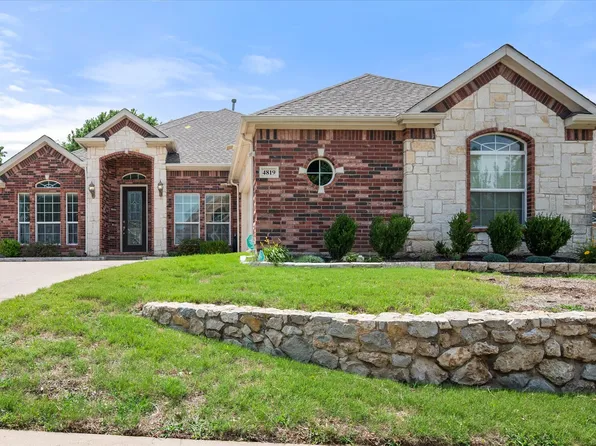 4819 King Harbor Ct, Grand Prairie, TX 75052