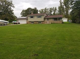 5506 W Mount Morris Rd, Mount Morris, MI 48458