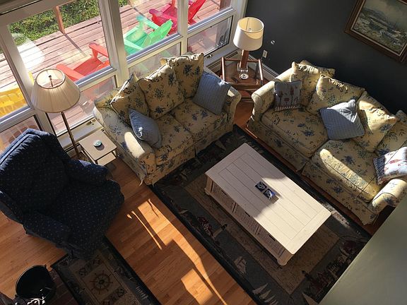 10 Fort Point Cove Rd, Stockton Springs, ME 04981 | Zillow