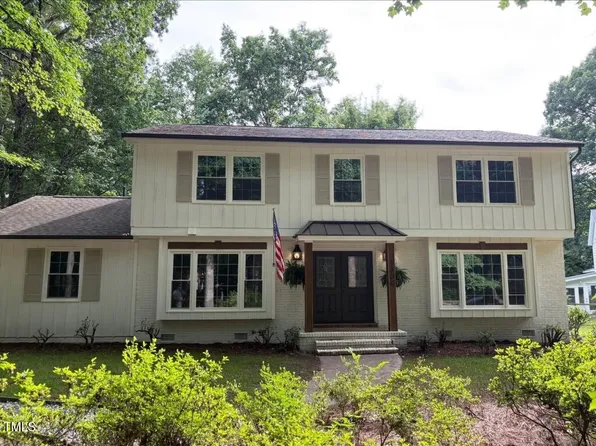 1300 Seabrook Ave, Cary, NC 27511