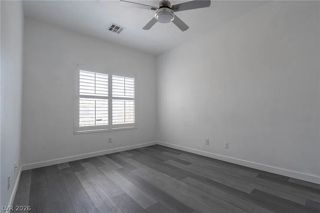 6 bed, 3.0 bath, 2390 sqft, $2,995 — Photo 4