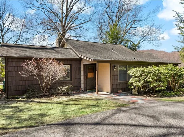 37 Kirk Lake Drive, Mahopac, NY 10541