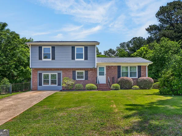 35 Ann Ct, McDonough, GA 30253