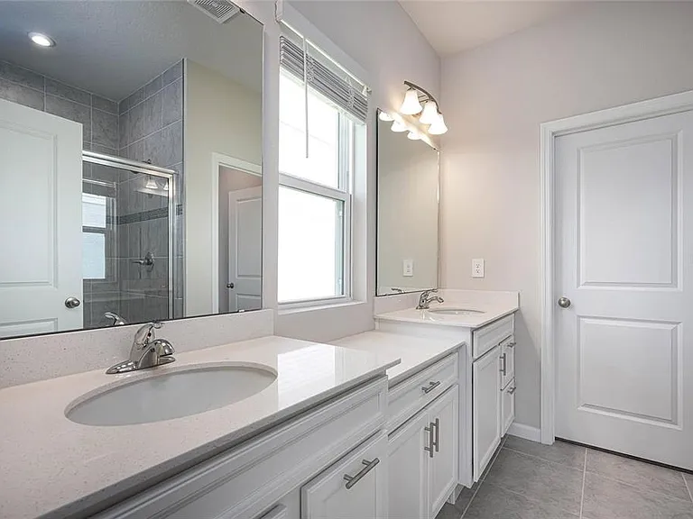 16873 Castoro Dr — Photo 33