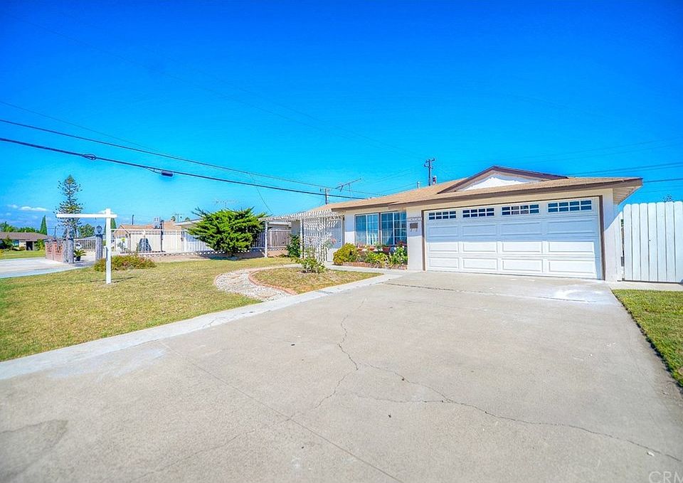 1st image of 14742 Colletta Pl