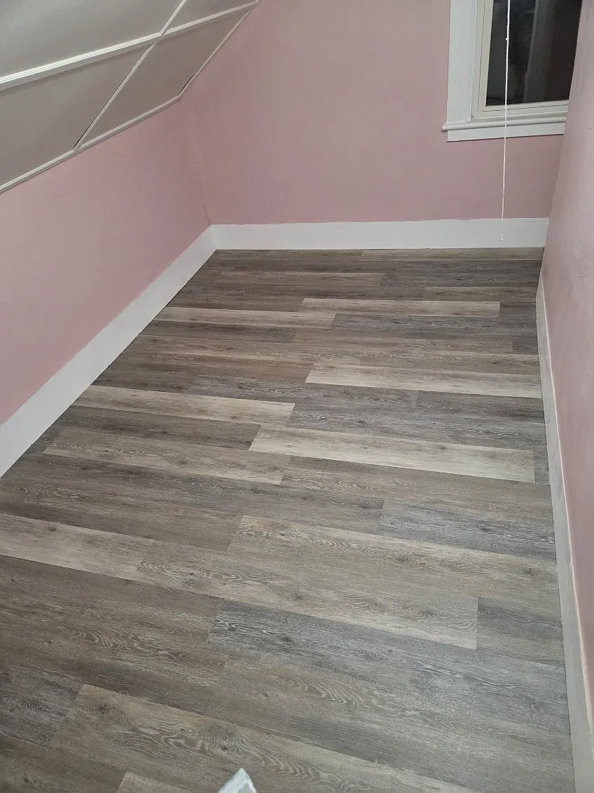93 Chapin St — Photo 2