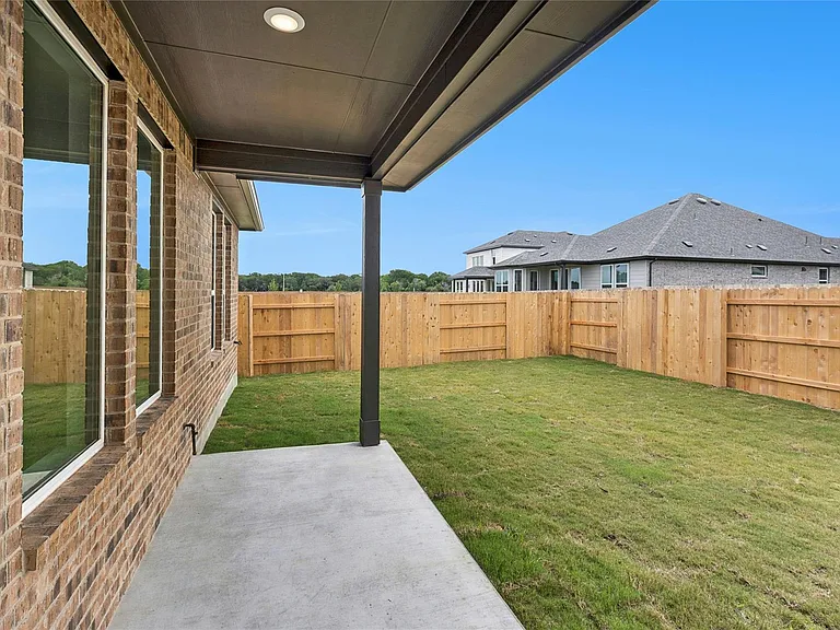 161 Smithsonian Ln — Photo 22