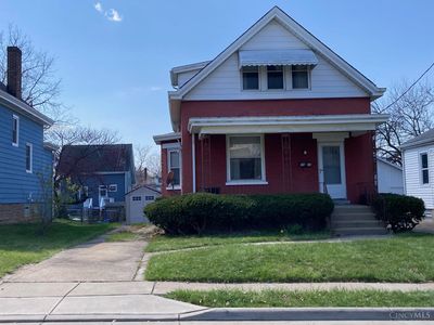 3939 Delmar Ave, Cincinnati, OH, 45211