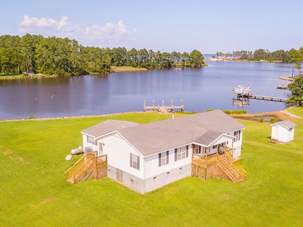 Waterfront North Carolina Waterfront Homes For Sale 8 602 Homes Zillow
