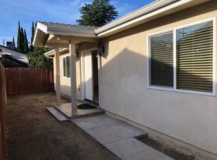 6833 Vesper Ave, Van Nuys, CA 91405