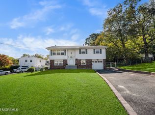 1 Citadel Ct, Jackson, NJ 08527