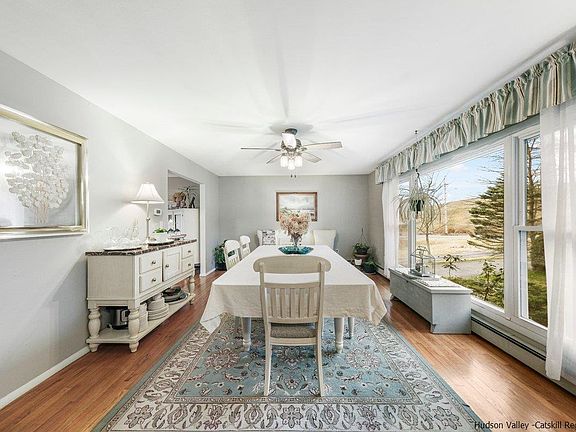 5th image of 25 Lauretta Drive