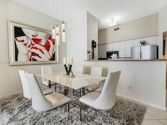 5th image of 1155 Brickell Bay Dr Penthouse 202