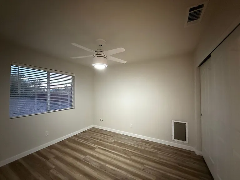 3346 Fountain Palm Dr — Photo 23