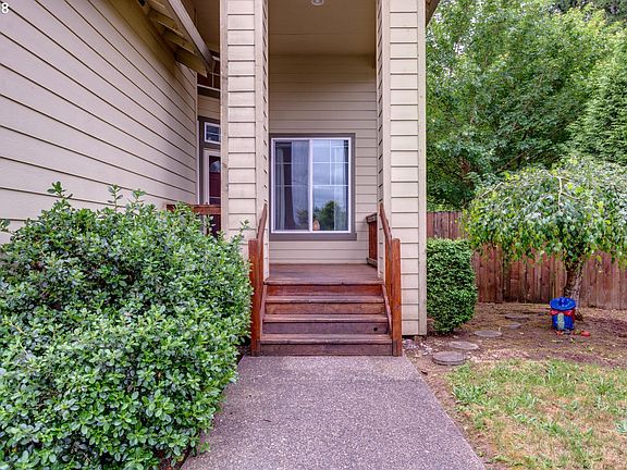2nd image of 2803 NE 185th Ct