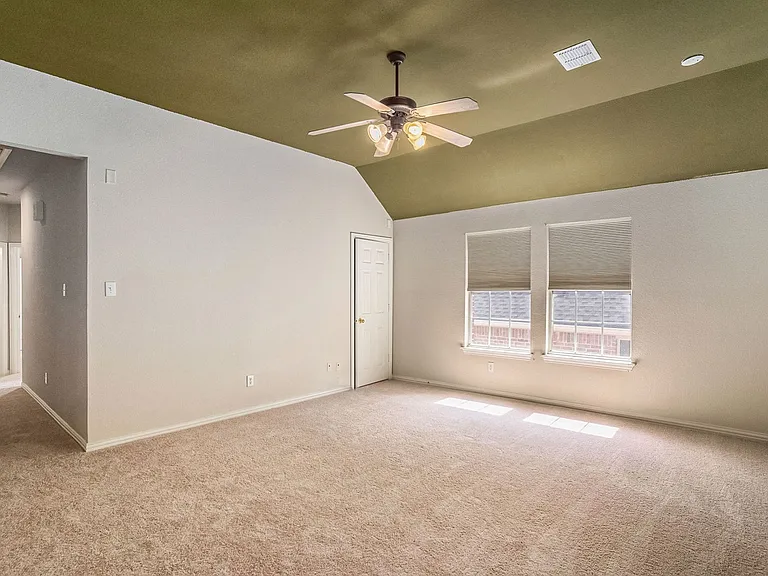 4213 Sharondale Dr — Photo 15