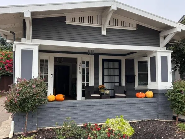 215 S Hutchins St, Lodi, CA 95240