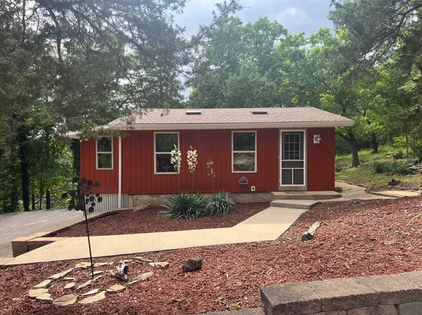 912 Brace Hill Road, Kissee Mills, MO 65680